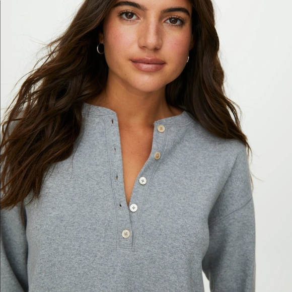 Aritzia Wilfred mavis Henley ribbed top - Picture 3 of 5